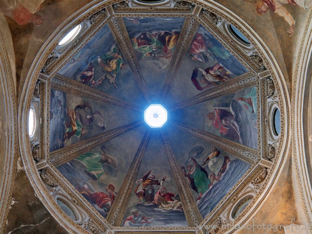 Milan (Italy) - Interior of the dome of the Foppa Chapel in the Basilica of San Marco